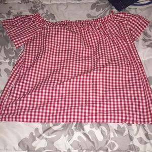 Red and white checker shirt women’s L